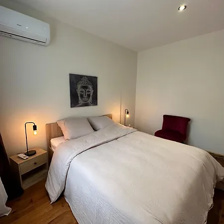 Apartment Hebergement Duplex 6 Personnes *