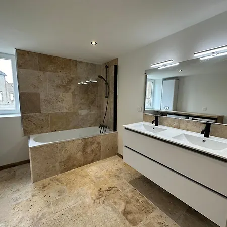 Hebergement Duplex 6 Personnes * Souvigny